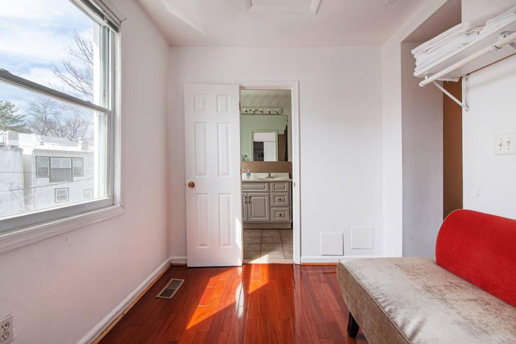 Relaxing, Spacious, Private, Walkable In Petworth! Washington Exterior foto